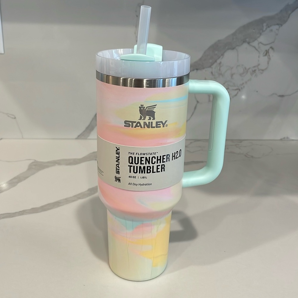 Stanley - WARM SERENE BRUSHSTROKES aka ‘Taylor Swift Stanley’ 40oz Tumbler - NWT